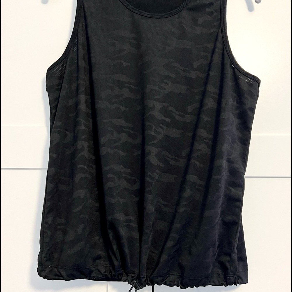 Mesh Performance Tank - Picture 2 of 6